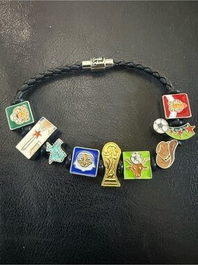 CUSTOM TEXAS FIFA CHARM BRACELET  Braided Leather 2026 Fifa Collectible